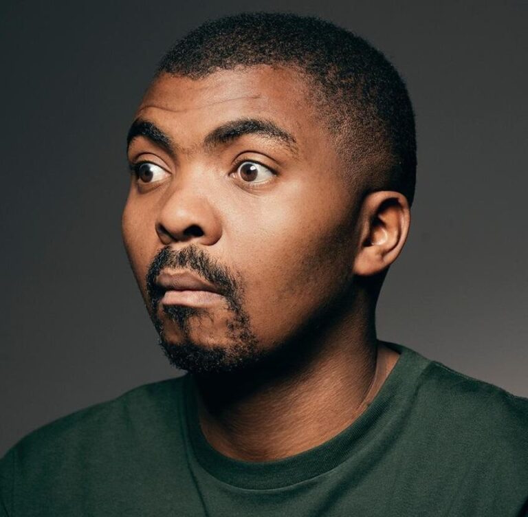 Loyiso Gola
